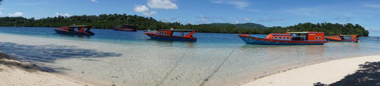 Blue Bay Divers Likupang Bangka Exterior photo